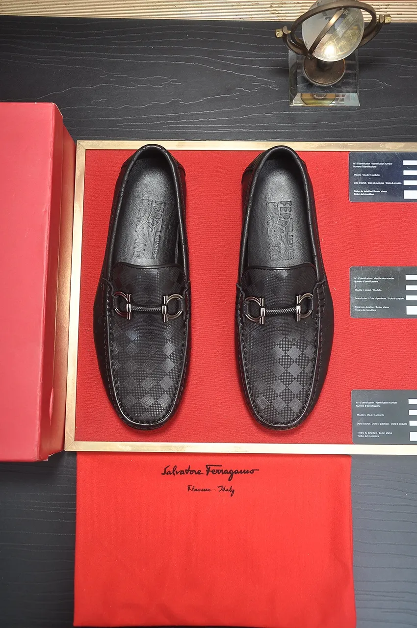 Men's shoes 💰460💶 [Ferragamo/Ferragamo] The latest model in the counter. Original imported open-sided fine cowhide hand-woven + imported 🐂 cowhide + original luxury metal buckle + original combination outsole. No pressure in comparison 38--44🎉
